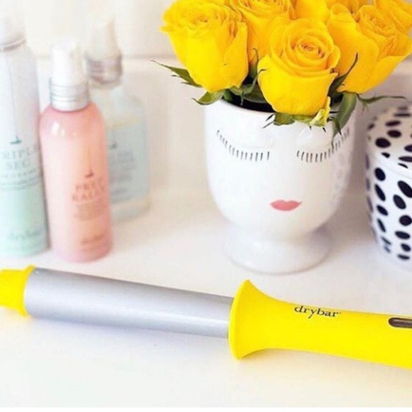 Drybar Other New Drybar Wrap Party Curling Wand Poshmark